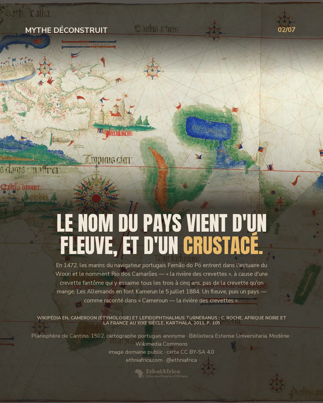 une mappemonde manuscrite ancienne et enluminée sur vélin, peinte à la main en vert, bleu, rouge et or, montrant les côtes d'Europe, d'Afrique et des Amériques avec des roses des vents, des drapeaux, des noms de lieux en écriture d'époque et des lignes de loxodromie qui traversent l'océan